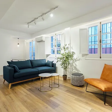 Decorated And Renovated- 2bd 2bth- Center アパート セビリア